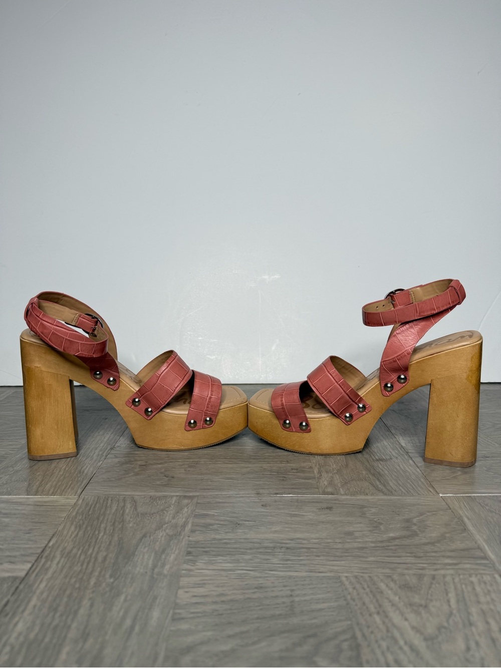 Sam Edelman Rosalind Pink Crocodile Square Toe Heeled Sandal 7 - Picture 4 of 8